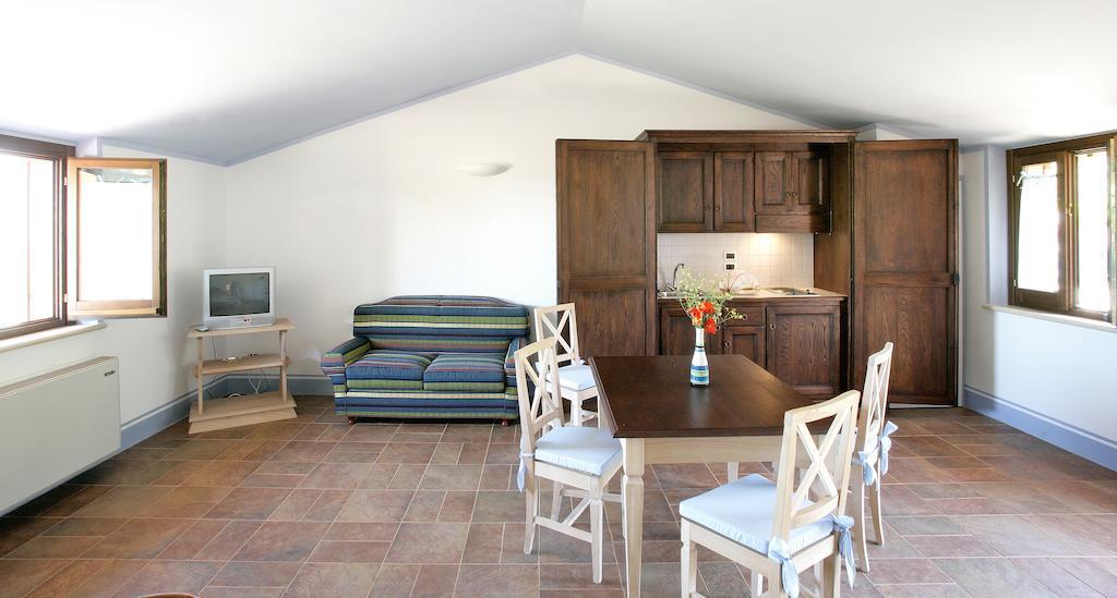 Country House Poggio Fiorito Assisi Phòng bức ảnh